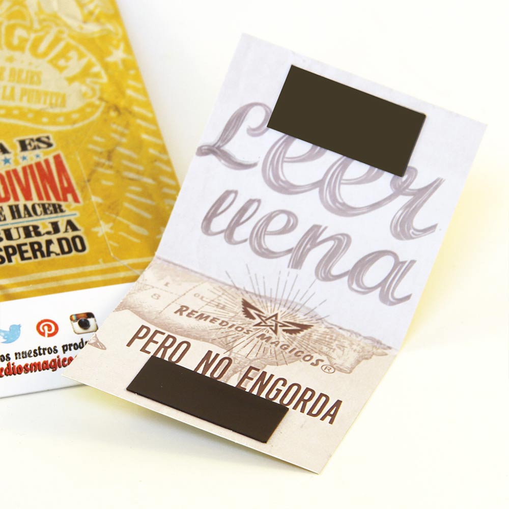 Separador de libros ¡AquiGüey! Llena pero no engorda